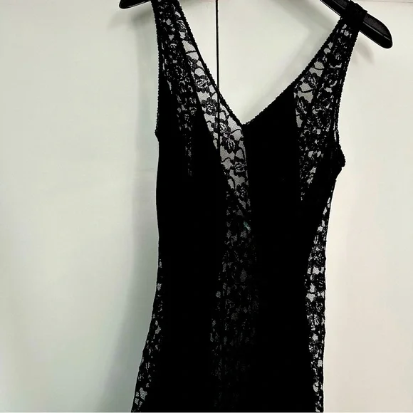 banana republic black linen dress Urban Outfitters Black Lace Midi Skirt with Nude Underlay (Medium) – The  Thrifty Hippy main image 1